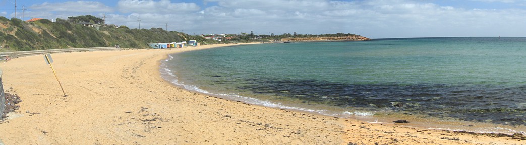 fishermans_beach_panorama_1043x288.jpg