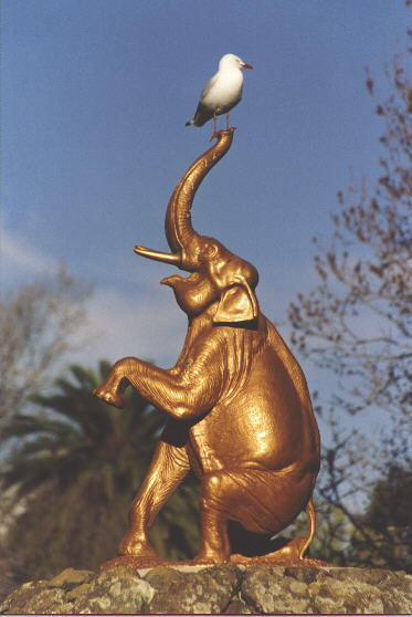 Elephant statue - Melbourne Zoo.jpg